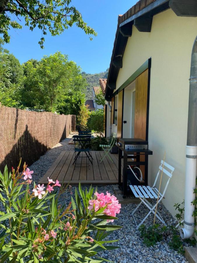La Petite Caserne - Gite 4 Etoiles - Pont-de-Labeaume Exterior foto